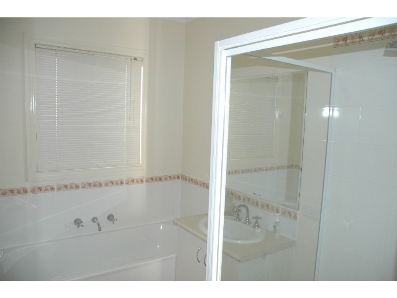 63 Cover Drive, Sunbury VIC 3429