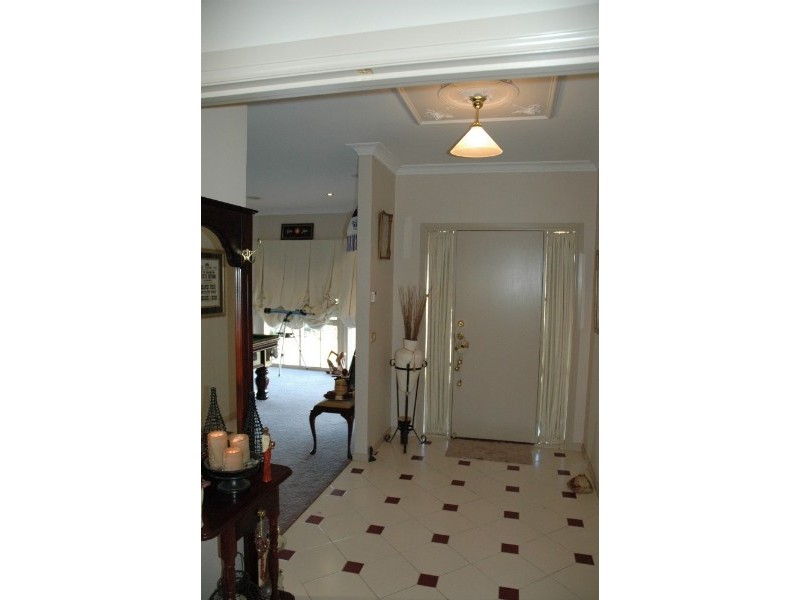 13 Bradman Drive, Sunbury VIC 3429