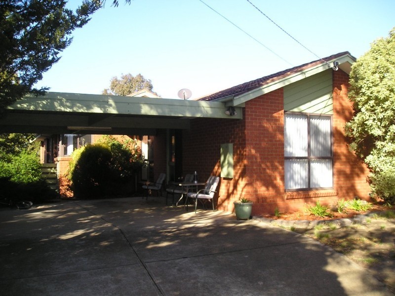 27 License Road, Diggers Rest VIC 3427