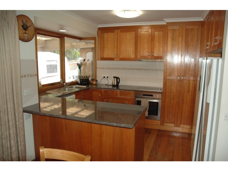 10 Atkinson Close, Sunbury VIC 3429