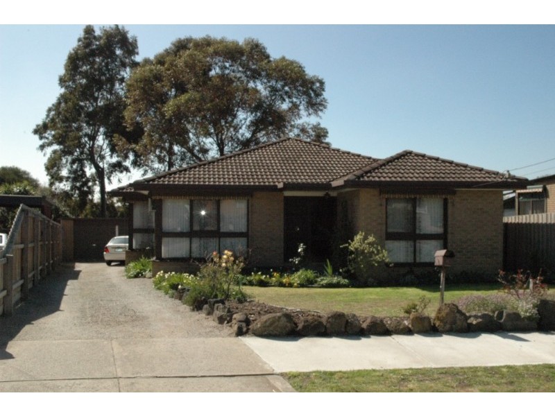 4 Ronald Court, Sunbury VIC 3429