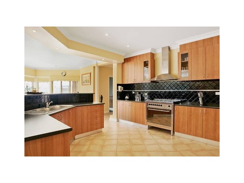 50 The Old Stock Run, Sunbury VIC 3429