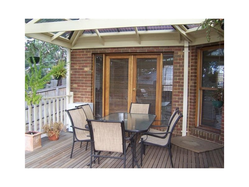 4 Wheeler Court, Sunbury VIC 3429