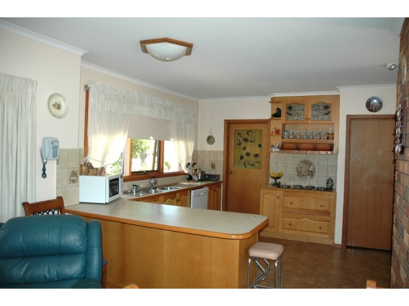 50 Devon Park Close, Sunbury VIC 3429