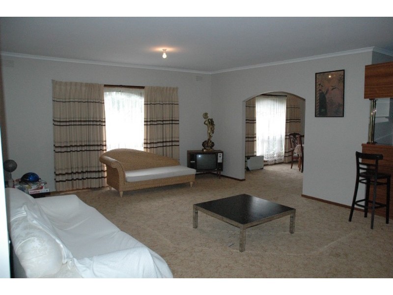 31 Gyro Court, Gisborne South VIC 3437