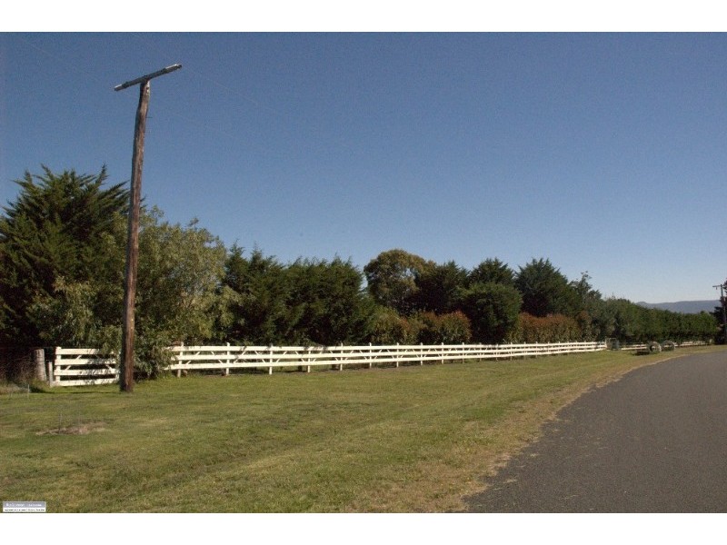 31 Gyro Court, Gisborne South VIC 3437