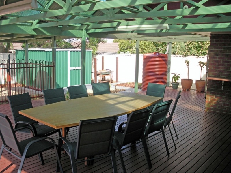 24 Cradle Road, Diggers Rest VIC 3427