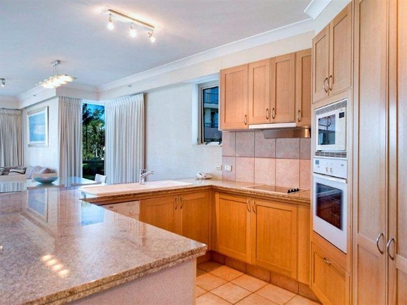 7 ‘Oceana’ 100 Old Burleigh Road, Broadbeach QLD 4218
