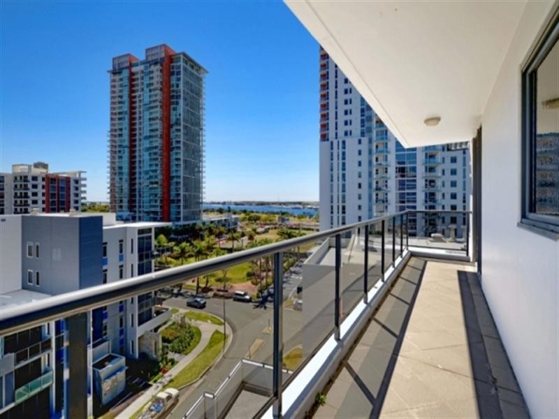 1 Aqua Street, Southport QLD 4215