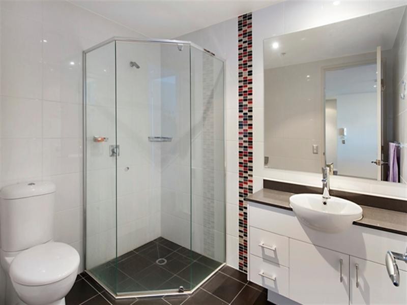 2 Aqua Street, Southport QLD 4215