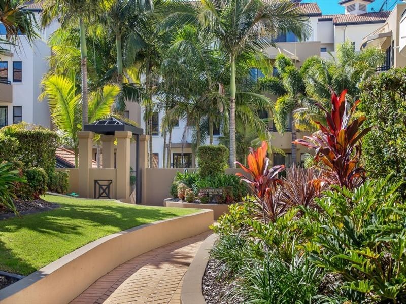 107 Sandcastles, 392 Marine Parade, Labrador QLD 4215