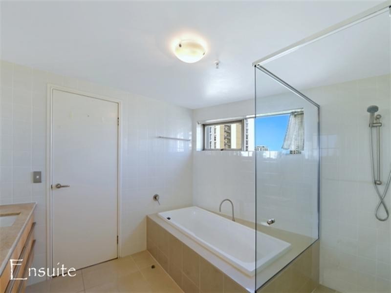 1 ‘Liberty Panorama’ Lennie Avenue, Main Beach QLD 4217