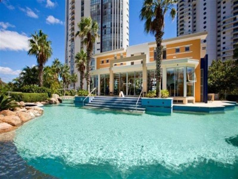 1 ‘Liberty Panorama’ Lennie Avenue, Main Beach QLD 4217