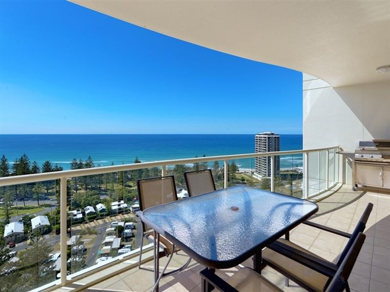 1 Lennie Avenue, Main Beach QLD 4217
