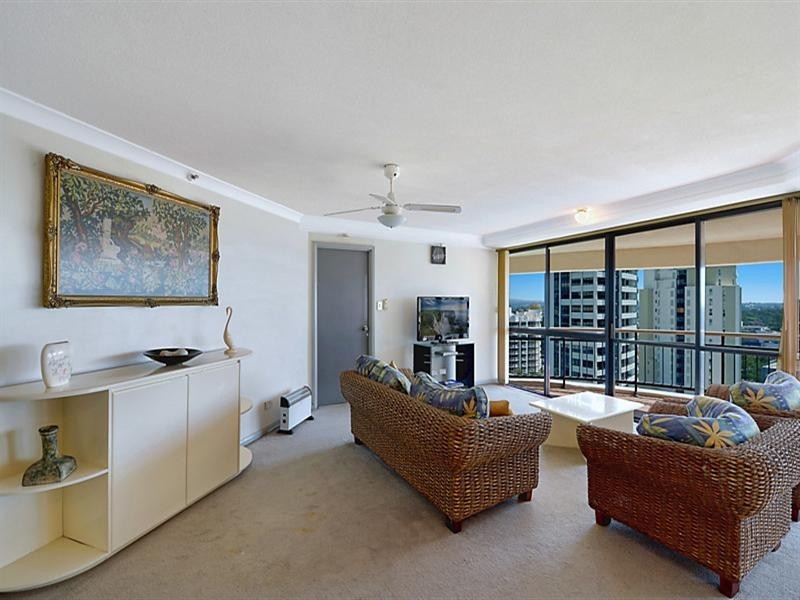 15 Victoria Avenue, Broadbeach QLD 4218