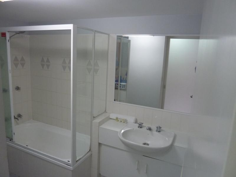 1 ‘Chidori Court’ Cronin Avenue, Main Beach QLD 4217