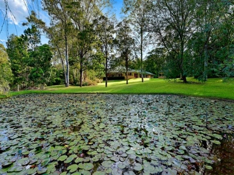 12 Oak Street, Nerang QLD 4211