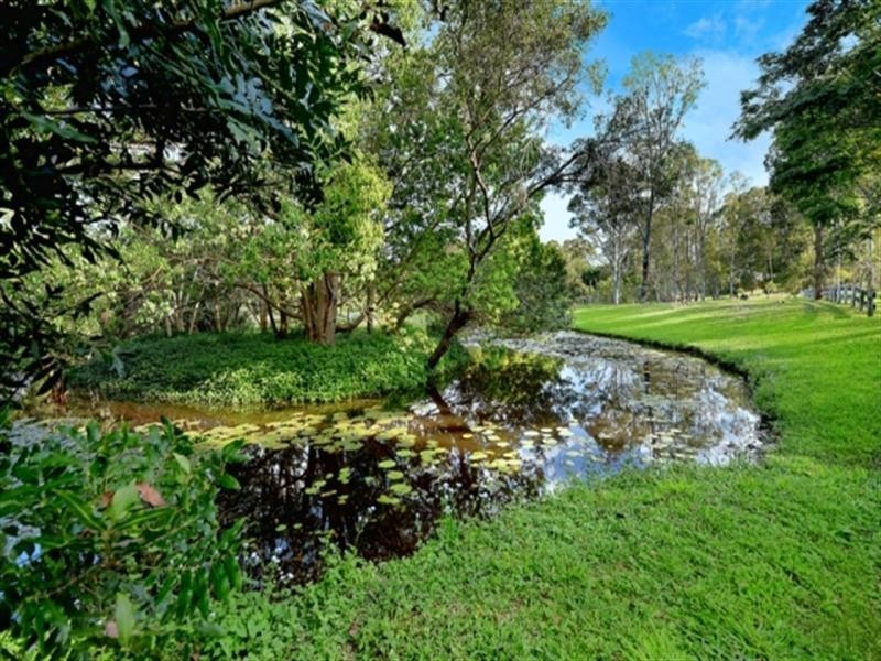 12 Oak Street, Nerang QLD 4211