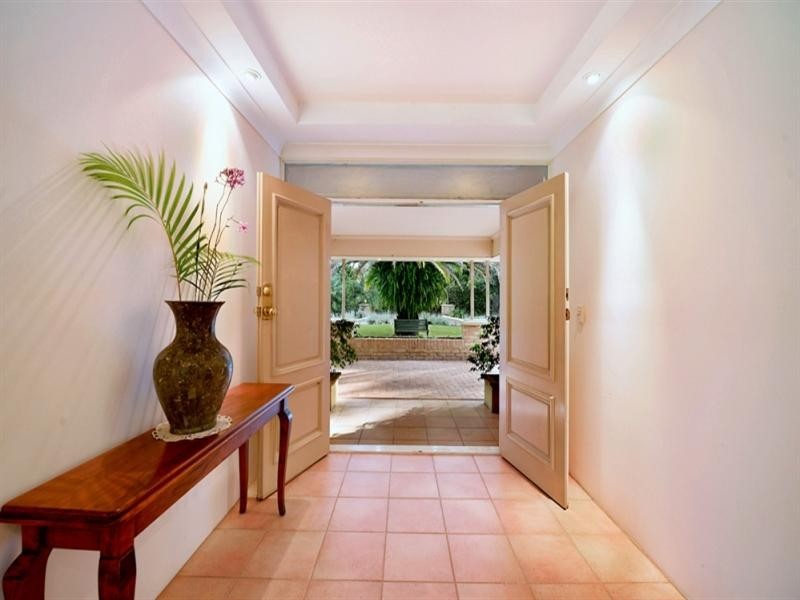 12 Oak Street, Nerang QLD 4211