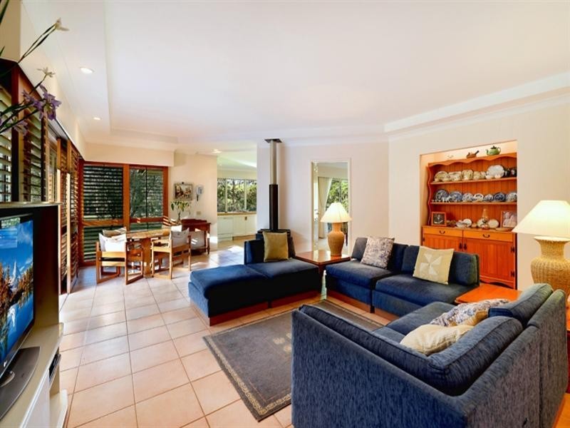 12 Oak Street, Nerang QLD 4211