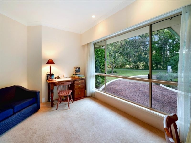 12 Oak Street, Nerang QLD 4211