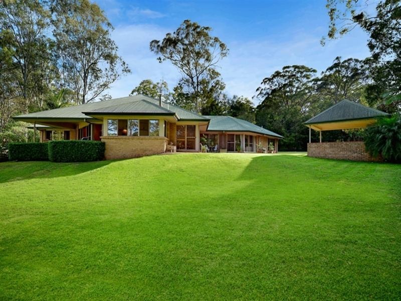 12 Oak Street, Nerang QLD 4211