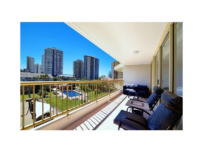 1 Serisier Avenue, Main Beach QLD 4217