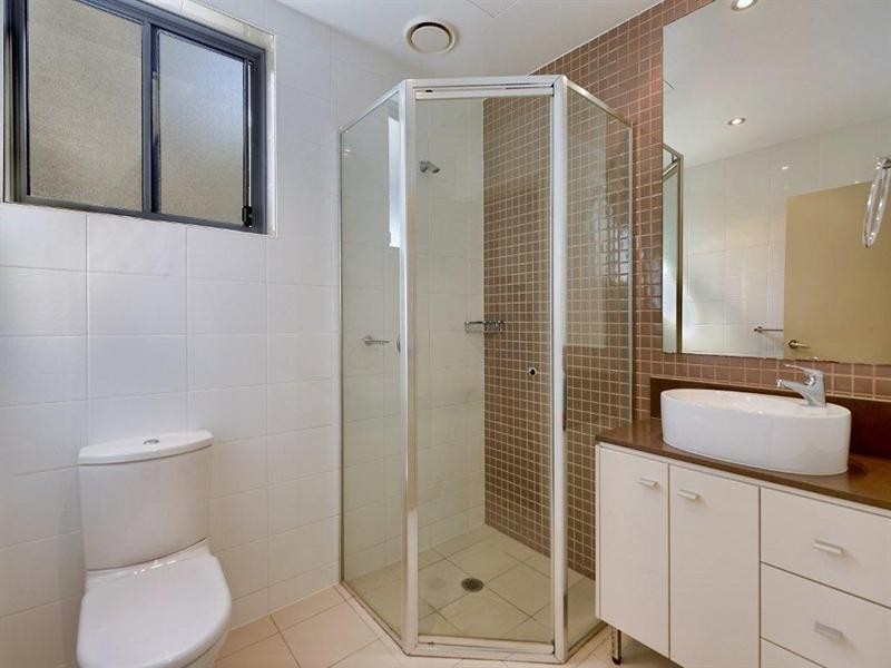 1 Aqua Street, Southport QLD 4215