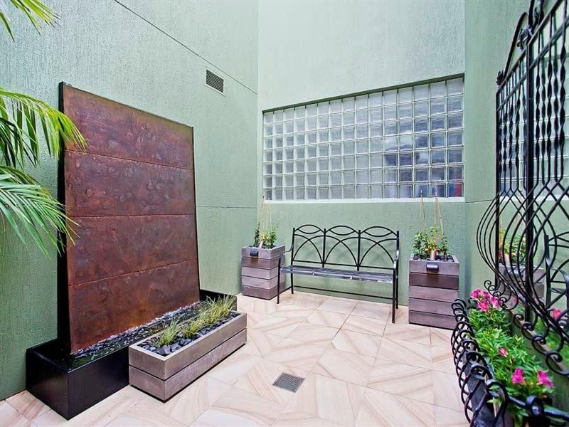 3511 Main Beach Parade, Main Beach QLD 4217