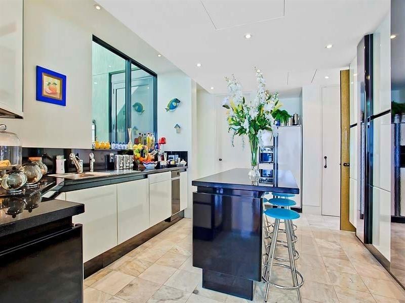 3511 Main Beach Parade, Main Beach QLD 4217