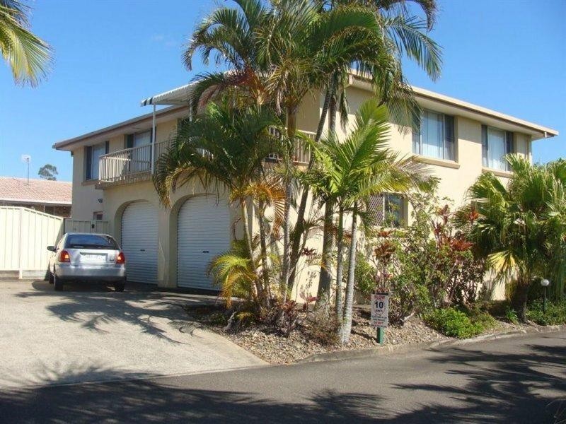 17 McMillan Street, Labrador QLD 4215