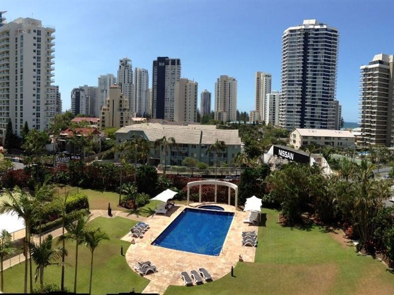 1 Serisier Avenue, Main Beach QLD 4217