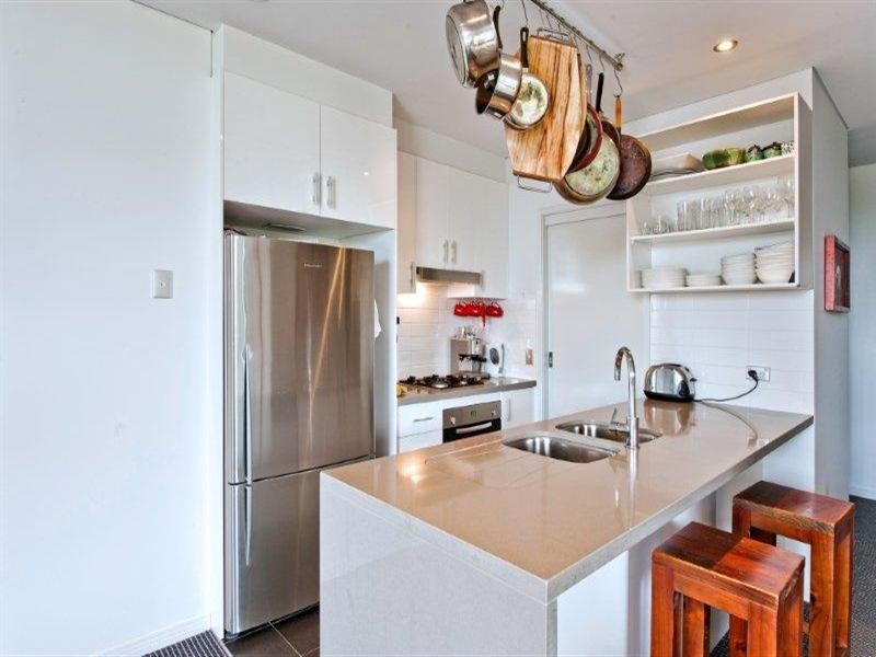 2 Aqua Street, Southport QLD 4215