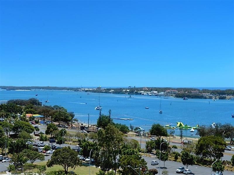 10 Marine Parade, Southport QLD 4215