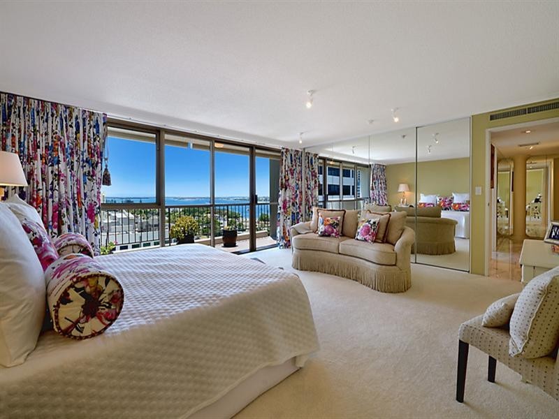 10 Marine Parade, Southport QLD 4215