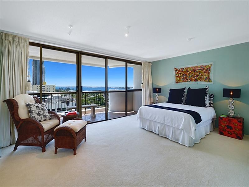 10 Marine Parade, Southport QLD 4215