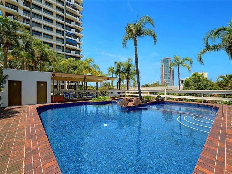 10 Marine Parade, Southport QLD 4215