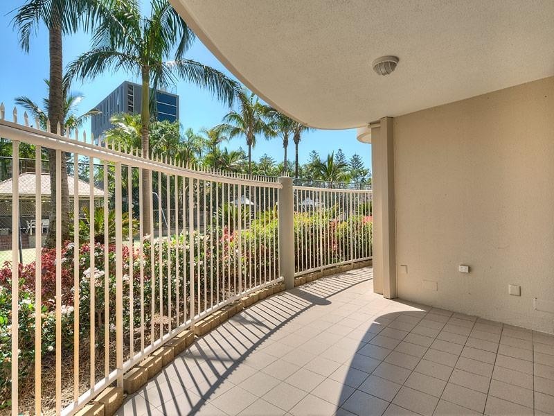 1 ‘Pintari’ 3 Cunningham Avenue, Main Beach QLD 4217