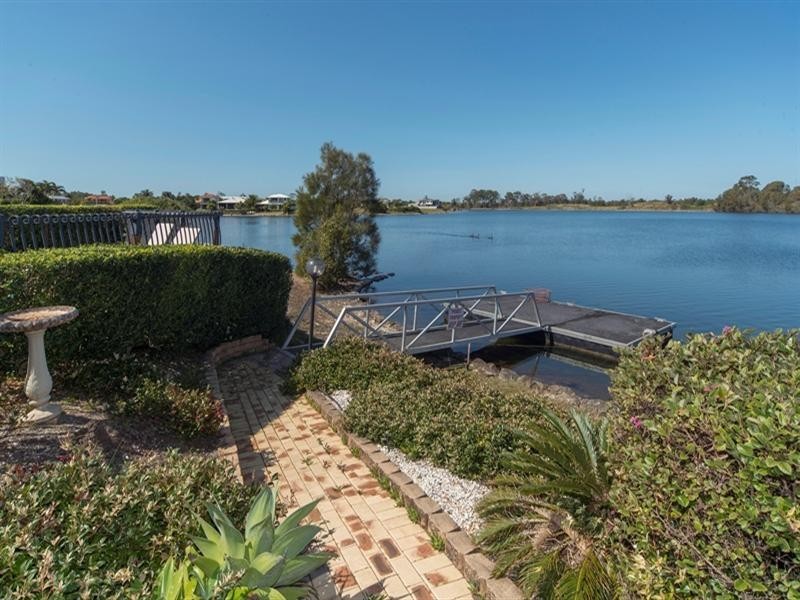 6 Kim Court, Helensvale QLD 4212