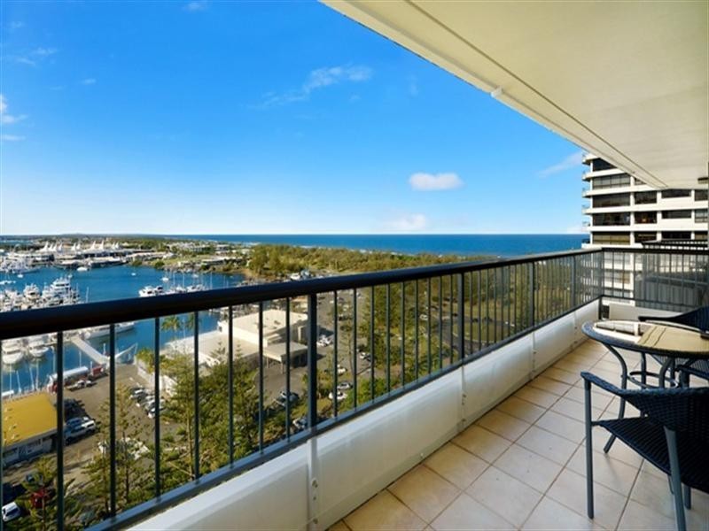 18 Macarthur Parade, Main Beach QLD 4217