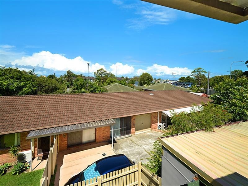 77 Brisbane Road, Biggera Waters QLD 4216
