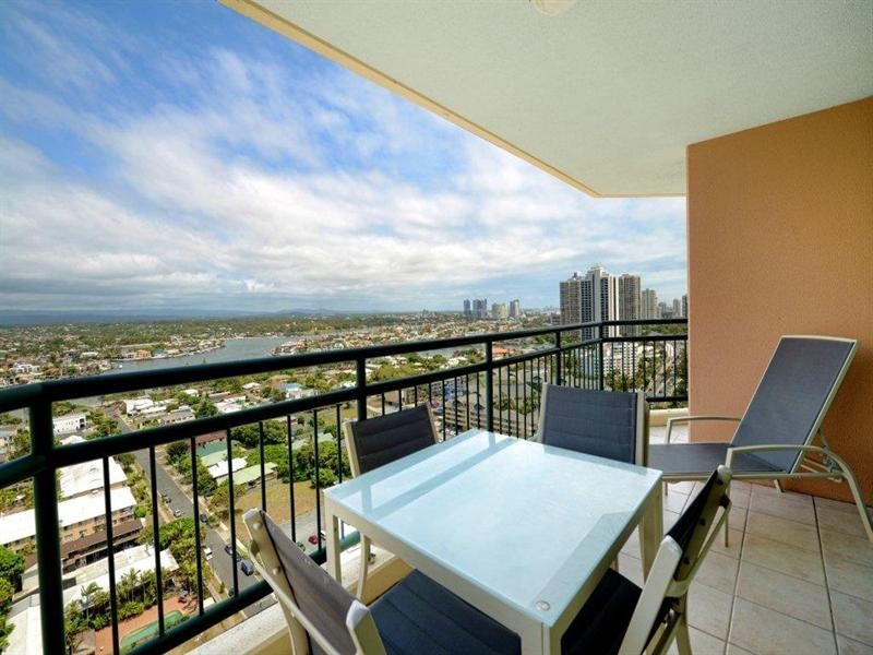 5 Palm Avenue, Surfers Paradise QLD 4217