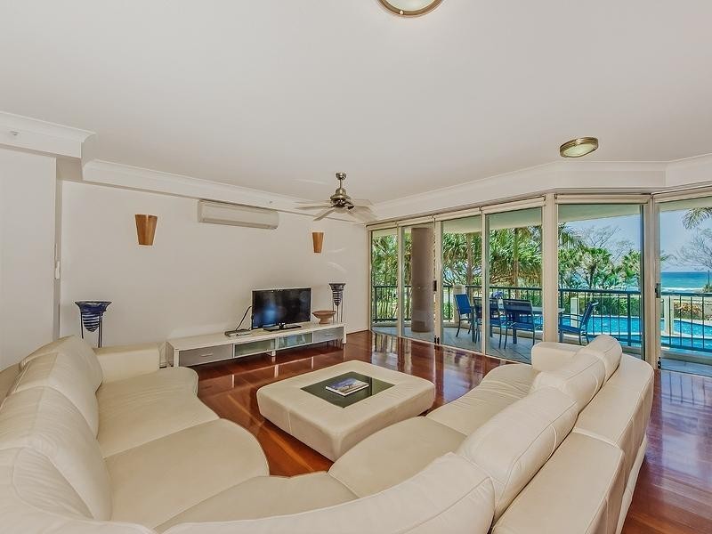 6 ‘Oceana’ 100 Old Burleigh Road, Broadbeach QLD 4218