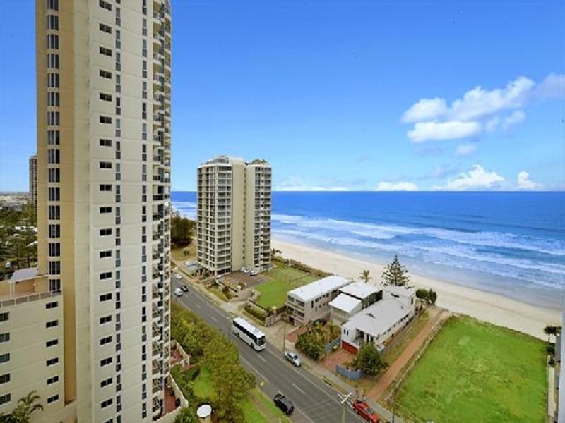 3576 Main Beach Parade, Main Beach QLD 4217