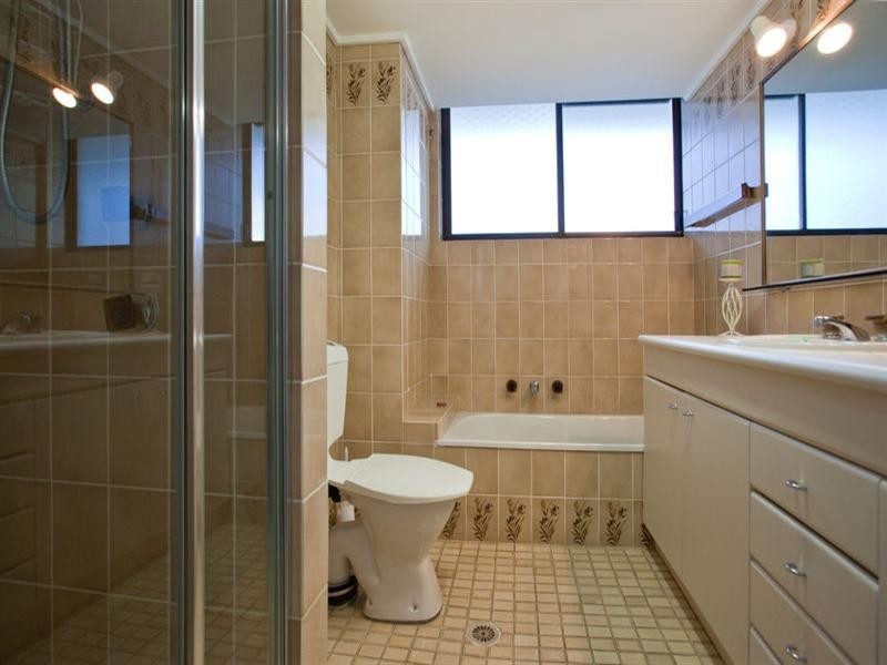 80 Esplanade, Surfers Paradise QLD 4217