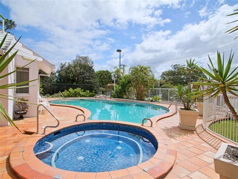 4B ‘Atrium Resort’ 510 Marine Parade, Biggera Waters QLD 4216