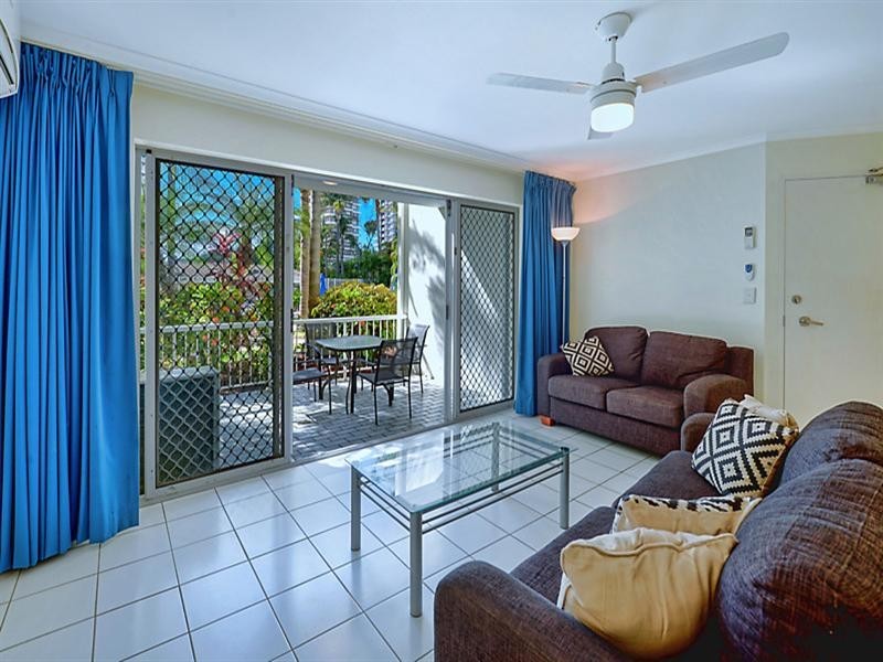 1 Cronin Avenue, Main Beach QLD 4217