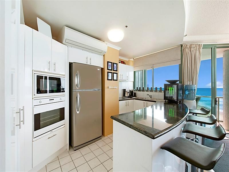 3482 Main Beach Parade, Main Beach QLD 4217