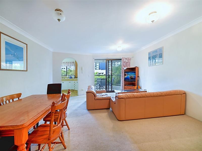 20 ‘Scalinada’ 22 Woodroffe Avenue, Main Beach QLD 4217