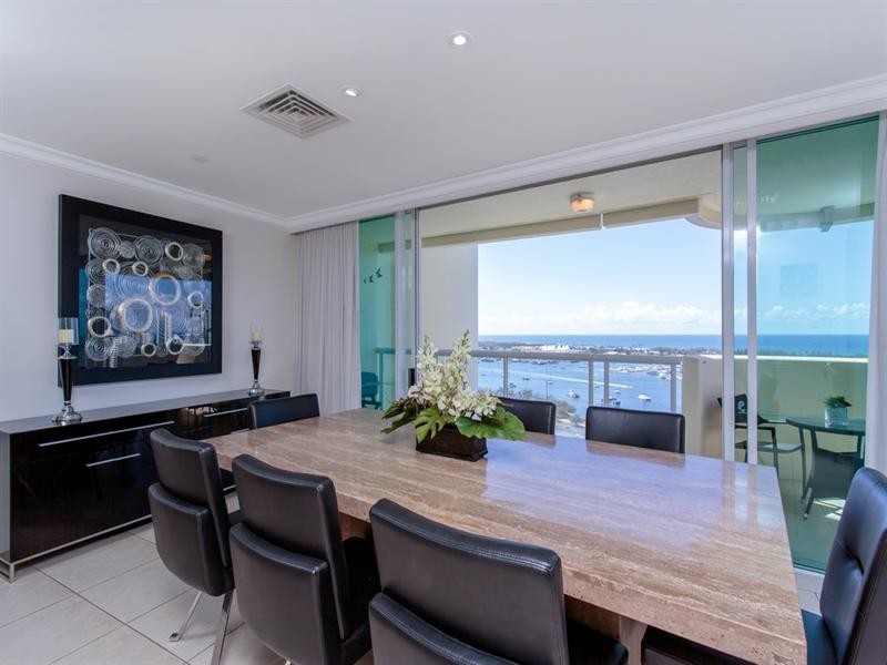 B19-4 ‘Rivage Royale’ 75 Brighton Parade, Southport QLD 4215